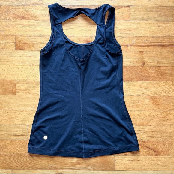LULULEMON Keyhole Black Tank Top Spandex size Small - Picture 1 of 2